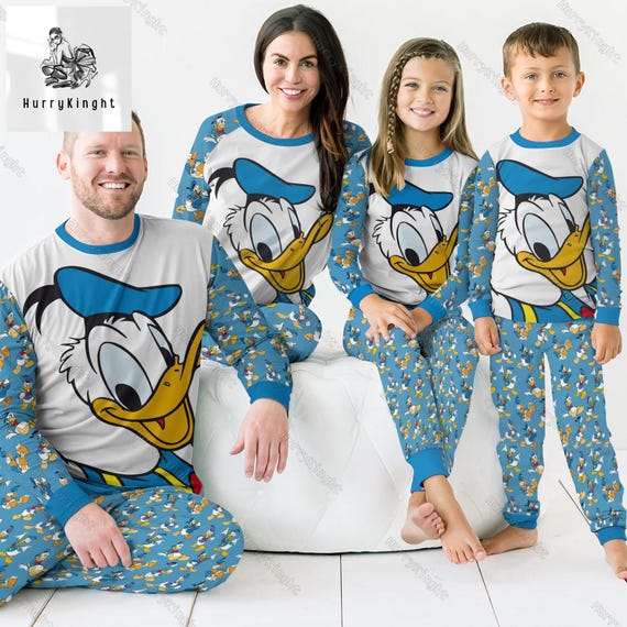 Christmas Donald Duck Pajamas Family Donald Duck Pajamas Disney Matching Pajamas Set Donald Duck Holiday Pajamas Disneyworld Shirt Etsy