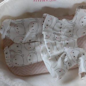 Nouveau cadeau patrimonial ! Collection BEDTIME Marmelade pyjama, panier de lit, bébé lapin, sac de couchage et oreiller Pyjamas