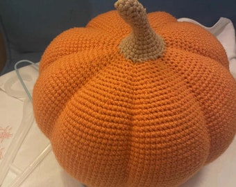 Crochet Pumpkin Basket, Halloween Candy Storage, Fall Home Decor, Thanksgiving Table Decor, Gift for Mom