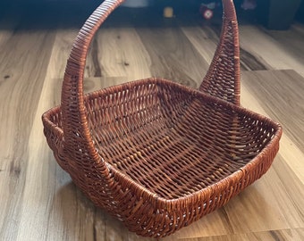 Vintage Wicker Foraging Basket