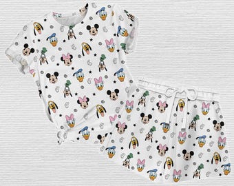 Walt Disney World Sleep Shirt Nightgown Sleepy Minnie Plaid One