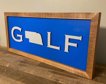 Custom Golf State Sign: Handcrafted Pine Wood Decor