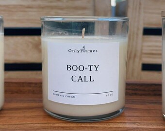 Boo-ty Call Candle: Duftkerze nach Kürbiscreme-Sojawachs