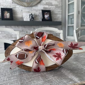 Customizable Wood Football Candle: NFL Team Decor, Fall Scents, Football Dough Bowl bild 6