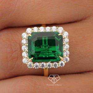 12x10mm Green Emerald Diamond Ring, 14k Solid Gold Engagement Ring, Emerald Halo Ring, Gemstone ring, Diamond Wedding Ring Gift For Women