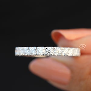 2.5mm Round Cut Lab Grown Diamond Band, Full Eternity Wedding Band, Matching/Stackable Band, Anniversary Gift for Women, Minimalist Band