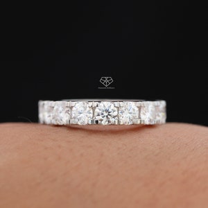 Full Eternity Platinum Diamond Wedding Ring / 4mm Platinum Diamond Ring / Pave Thick Diamond Eternity Ring in 950 Platinum/ PT950
