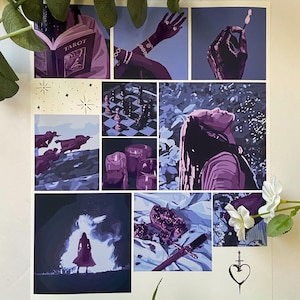 Puede incluir: Un collage de imágenes en tonos morados y azules. Las imágenes incluyen una baraja de tarot, un tablero de ajedrez, una mujer con el pelo largo, una mano sosteniendo una cerilla, una granada, una espada y un corazón atravesado por una espada.