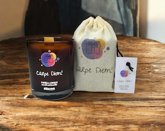 Handmade Vanilla Scented Candle,Natural Soy Candle,Decorative Candle,Handmade Scented Soy Candle in Glass Jar,Scented Candle in Stone Powder