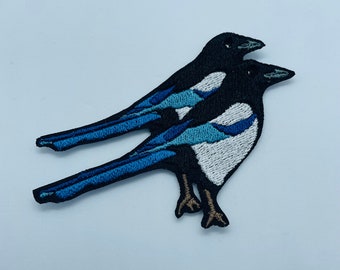 2 Magpies - iron on - embroidered patch