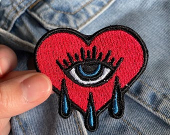 Crying heart eye - Iron on - Embroidered patch