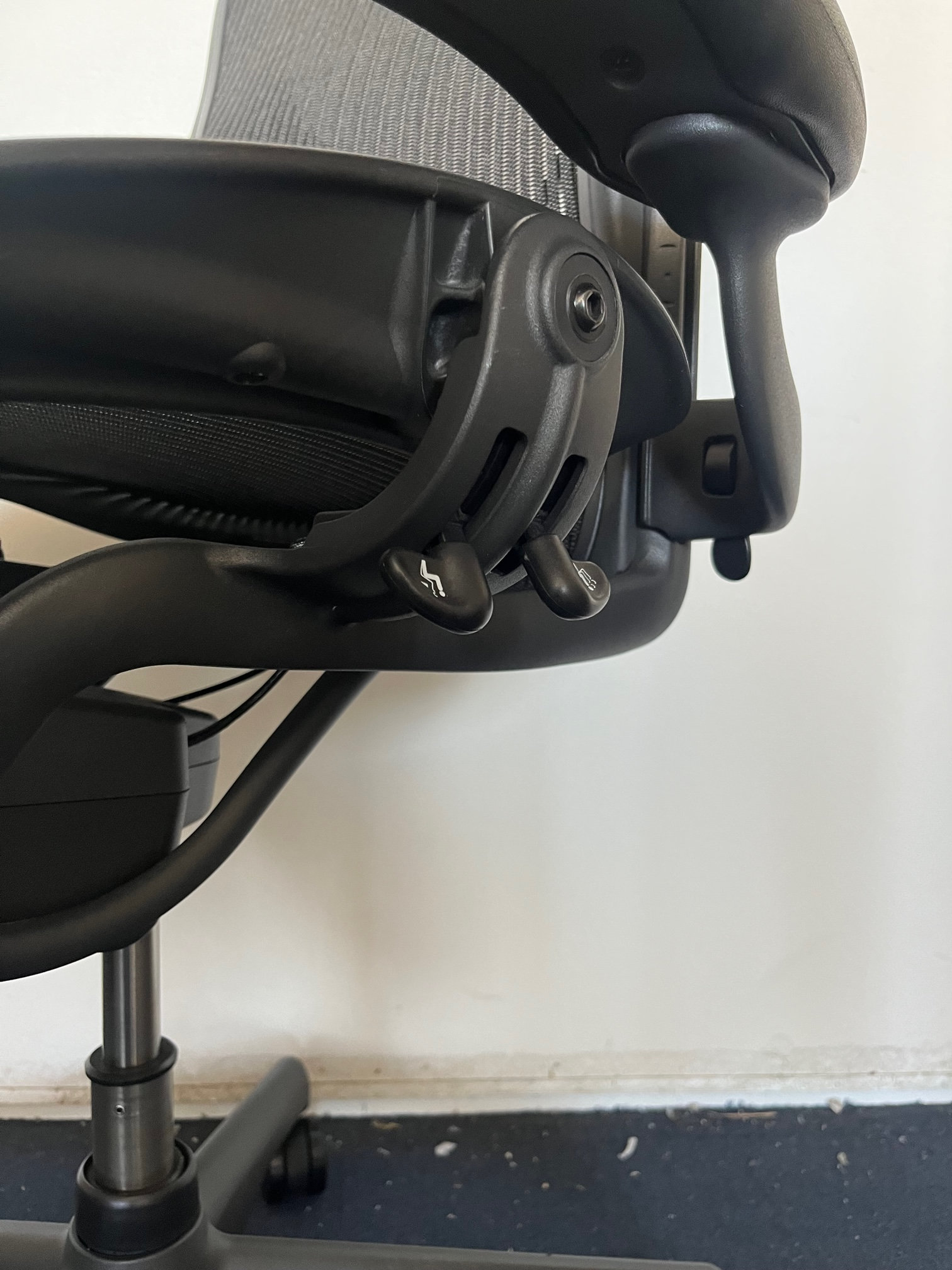 Herman miller aeron reacondicionada sale