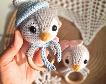 Personalized Crochet Baby Rattle Toy, Animal Crochet Baby Rattle, Baby Shower Gift, Wooden Rattle Toy, Rattle Ring with Name