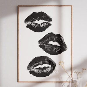 Lips Kisses Wall Art - Black and white Digital Love Art Print - Make up Wall Decor for Instant Download