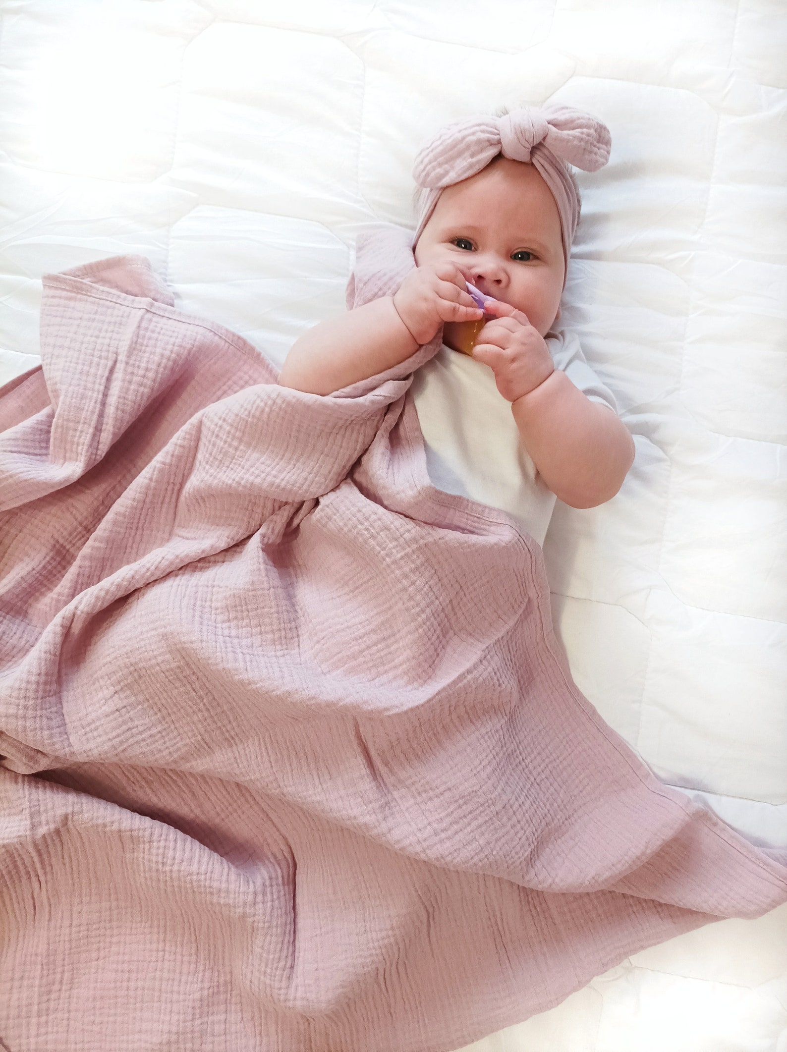 Baby Swaddle Adjustable Infant Wrap In White Color Pink Flower Style main image 1