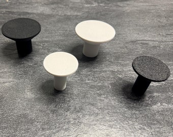 Set of 5 Dot Wall Hooks – Modern and Minimalist