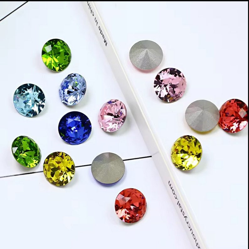 10pcs Maxima Preciosa Crystal 8mm Chatons Rhinestones Various Colors in ...