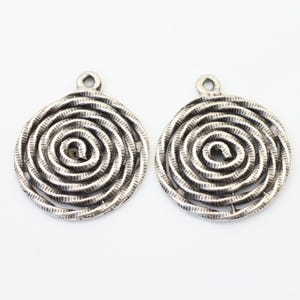 1 Antique Silver Spiral Charms, Silver Spiral Pendant, Round Charm Pendant, Silver Spiral Jewelry Supplies, DIY Necklace Materials, ZME177