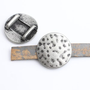 5 Dark Silver Round Hammered Slider, Component for Flat Lether and Cord Bracelet, Wholesale Price, ZM315ds