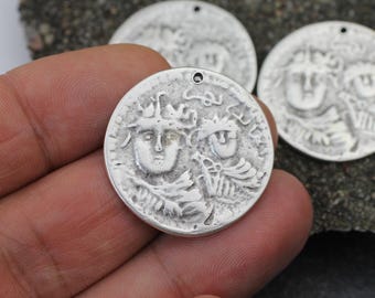 ギリシャのメダリオン 素朴な鋳造コインペンダント パンフィリア