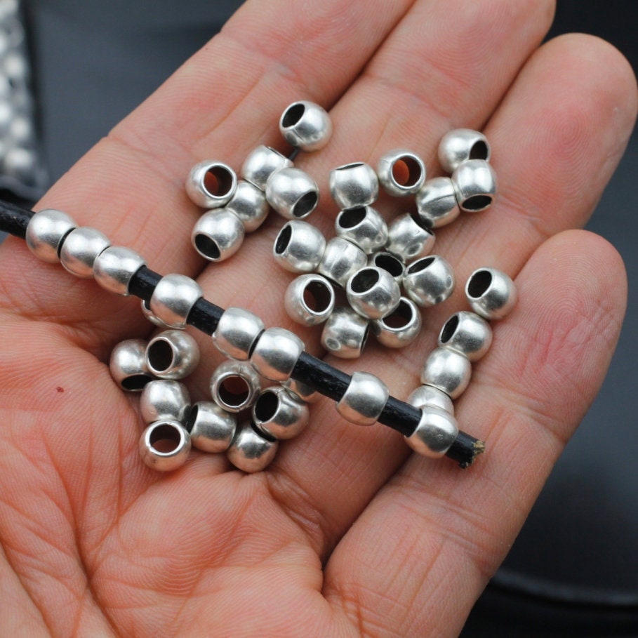 50 perline d'argento, perline distanziatrici rotonde, perline di metallo, perline placcate in argento sterling per braccialetti, perline artigianali all'ingrosso, creazione di gioielli ZM730as - Italia