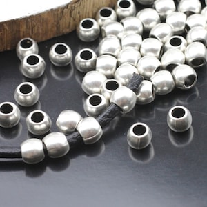 10 Silver Beads, Spacer Beads, Metal Beads, Round Beads, Sterling Silver Plated, Antique Silver, Zamak beads, jewelry Making Supply, ZM734as