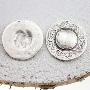 5 Silver Pendant, Silver Charms, Earrings Charms, Pendant, Necklaces, Making supply Antique Silver, Jewellery Findings, ZM582as