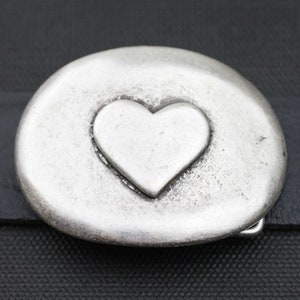 Heart Belt Buckle, Heart Belt accessory, Love Belt Buckle, Pretty Belt Buckle, Silver Belt Buckle, Metal Oval Belt Buckle, Heart Pin GS188as
