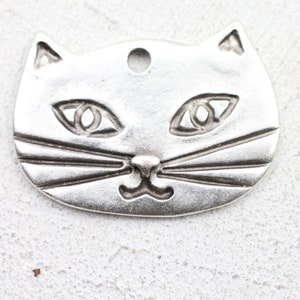 Silver Cat Charms, Silver Charms, Charms for Necklace, Earrings Charms, Animal Charms for Jewelry Making, 1 pcs. ZM700 as