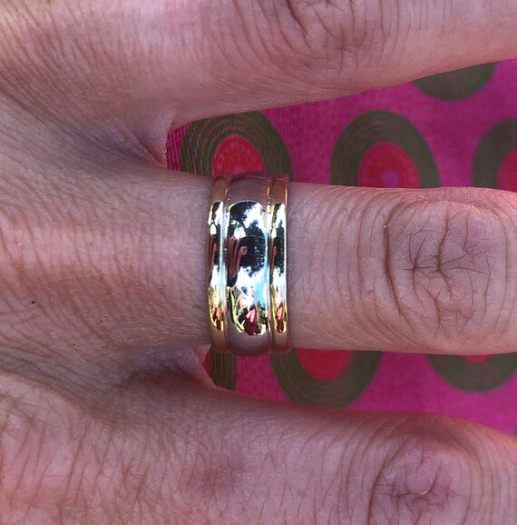 9ct Yellow and White Gold 3 Row Band - image 3