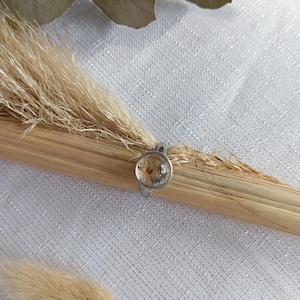Dried Flower Ring, Handmade Silver Ring, Eco-Friendly Ring, Small Silver Ring, Silver Ring with Dried Flowers