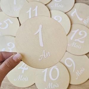 Disques des 12 mois - Cartes étapes bébé en bois : Naissance - Cadeaux de baptême / Disques naissances personnalisés