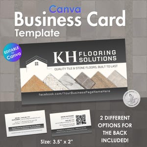 Op de afbeelding: Een visitekaartjesjabloon van 8,9 cm bij 5,1 cm met een zwart-wit ontwerp voor KH Flooring Solutions. De voorzijde toont een huisicoon, tegelmonsters en tekst. Twee achterzijde-opties bevatten contactgegevens en een QR-code.