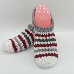 Slippers, guest shoes, slippers, hut shoes, bed shoes white-red-gray handmade NEW