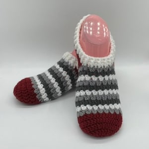 Slippers, guest shoes, slippers, slippers, bed shoes red-grey-white handmade NEW