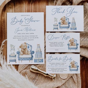 Puede incluir: Un letrero de madera rústico con la frase "Welcome to our home" en letras blancas. El letrero presenta un acabado envejecido y un diseño sencillo, ideal para la decoración del hogar.