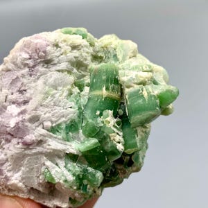 Natural Green Tourmaline Healing Specimen 137g from Afghanistan – Raw Crystal for Energy & Wellness
