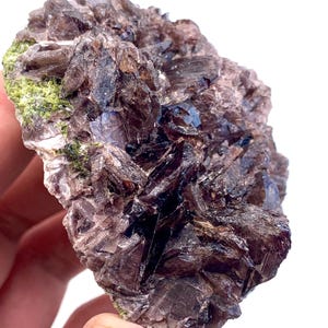 Natural Shiny Rare Axinite With Epidote Crystal 260g from Pakistan – Beautiful Collectible Mineral Specimen for Healing & Display