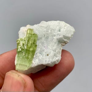 Natural Green Tourmaline Healing Specimen 84 Carat from Afghanistan – Raw Crystal With Albite for Energy & Wellness