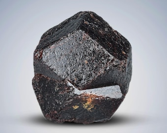 30 Gram Beautiful Well Shaped Natural ALMANDINE GARNET From @Afghanistan