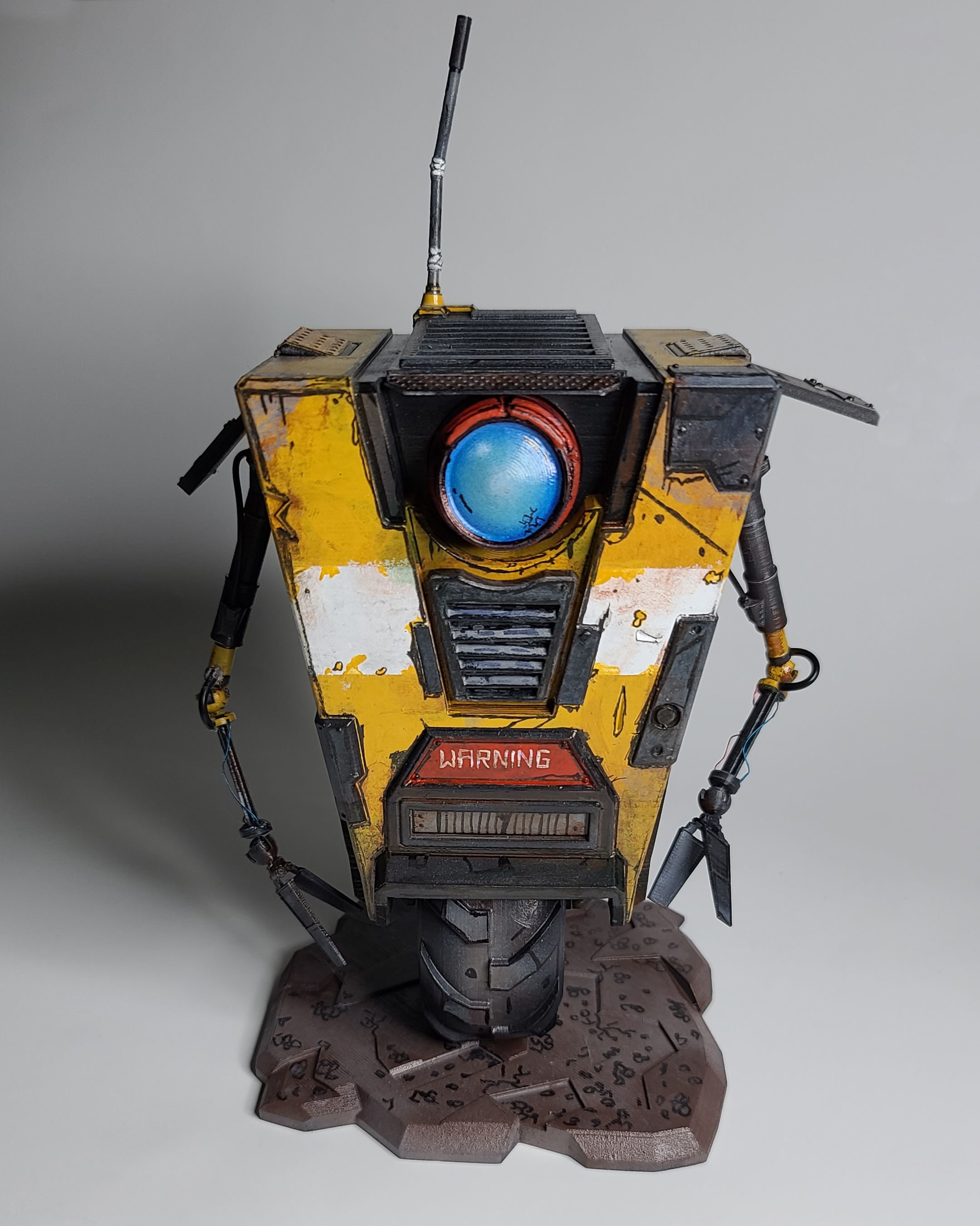 CLAPTRAP フィギュア CL4P-TP 未開封 McFarlane Borderlands CLAPTRAP Deluxe Figure Golden Keys