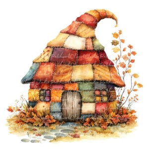 Puede incluir: Ilustración en acuarela de una casa caprichosa con un diseño de patchwork. La casa presenta un techo alto y curvo y una puerta de madera. Hojas de otoño y follaje rodean la base, creando una escena acogedora y de temporada. El texto "Patchwork Clipart Studio" es visible.