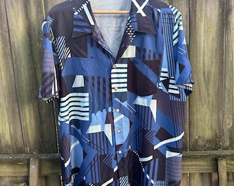Vintage Blue Abstract Geometric Print Short Sleeve Button Down Shirt 80s 90s Y2K