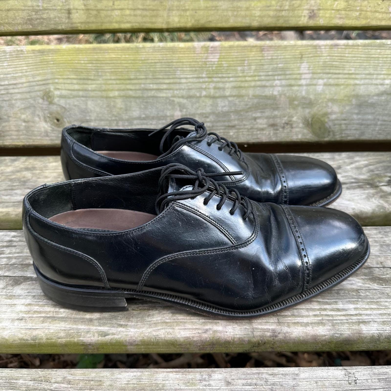 Vintage Florsheim Broadmoor Loafers | 1970s | Horse Bit | Narrow | 10.5 B 37195a.jpg?v=1704993548&width=1920 main image 3