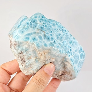 Larimar Specimen 487g, Rough Raw Stone with Ocean Patterns from Dominican Republic