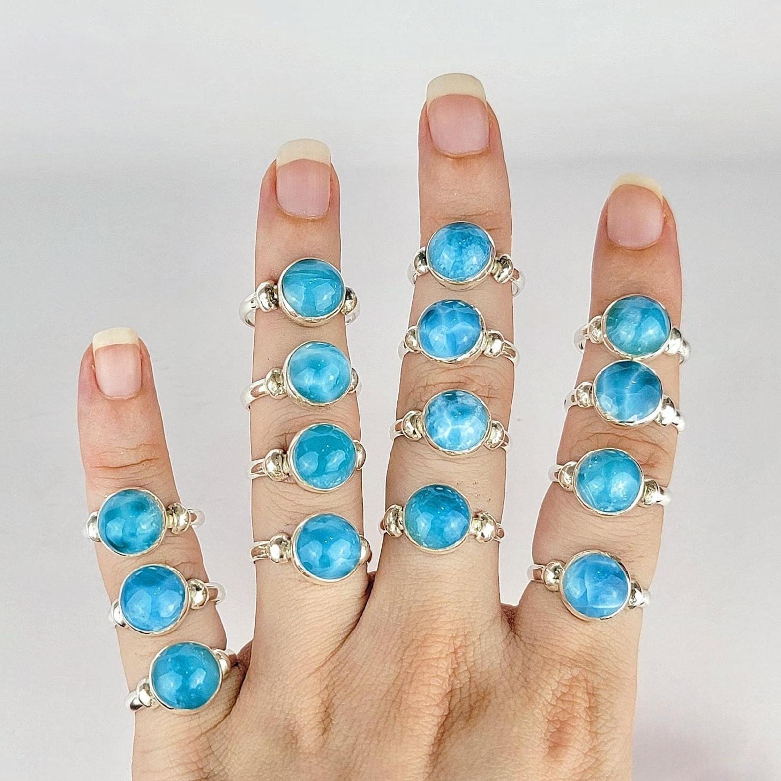 ドミニカ産ラリマーリング、スターリングシルバー、スーパーブルーの