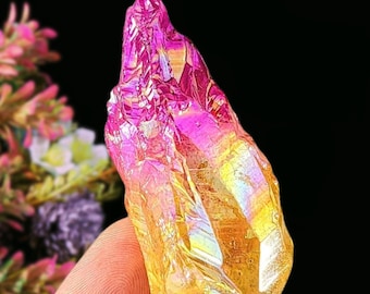 23g Regenbogen-Aura-Quarzkristall, irisierendes Exemplar, Altardekor