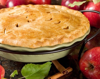 Homemade Apple Pie Fragrance Oil - For Candle Making, Soap Making, Room Sprays and more - Candeo Candle Supply