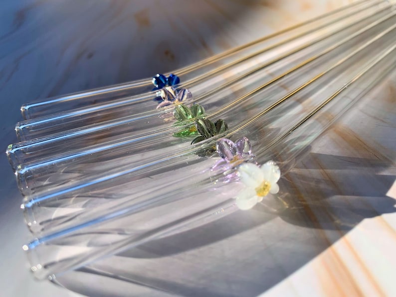 Reusable Glass Straw Set of 4 Eco Friendly Handblown Glass Straw Flower Straw Reusable Sustainable Gift for New Home Vintage Glass Straw
