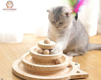 Interaktiver Katzenspielzeug-Turm aus Holz mit Triple-Play-Discs: Engagieren Sie die Intelligenz und die Unterhaltung Ihres Feline Friends